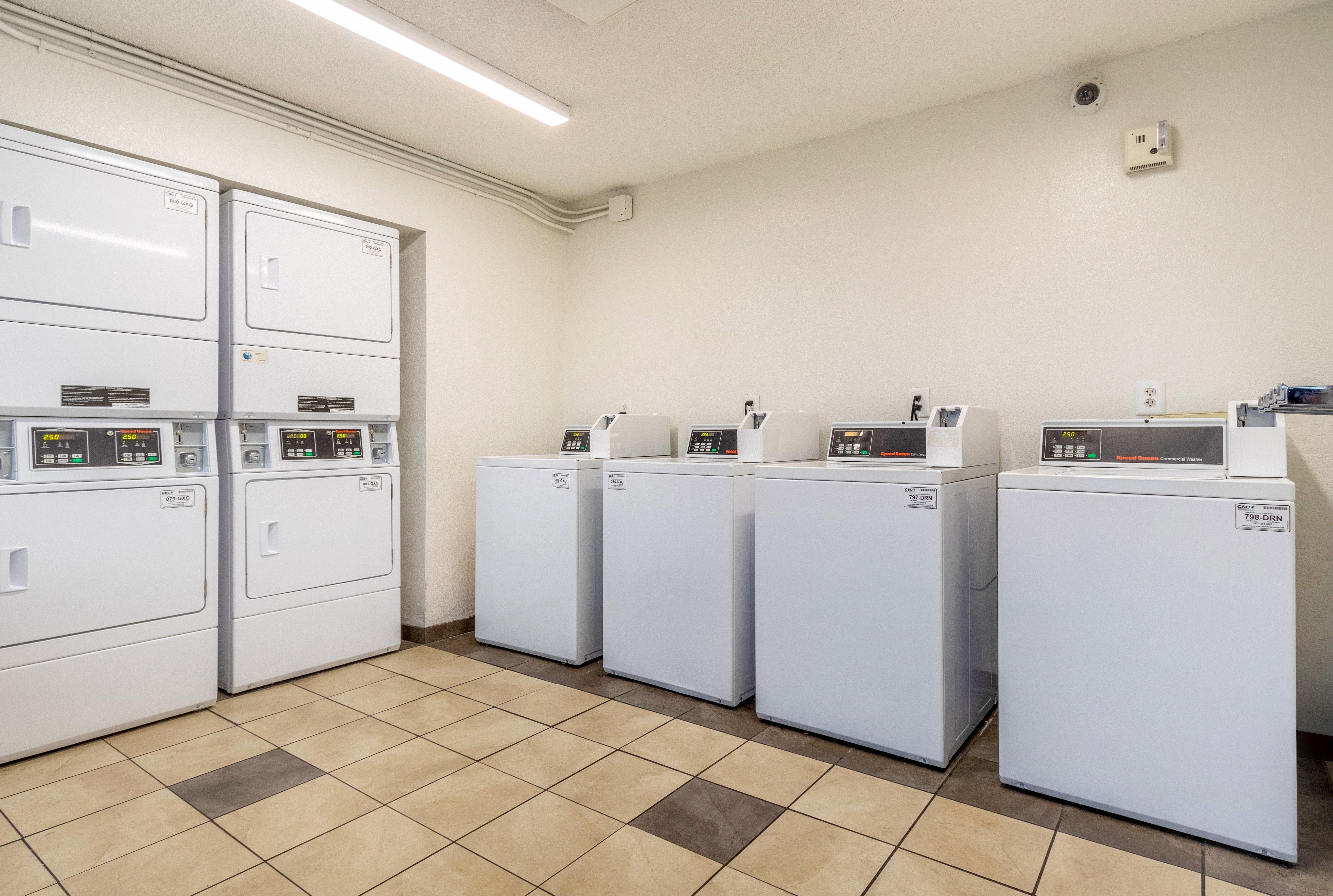 Red Roof Inn Phoenix- Midtown Экстерьер фото