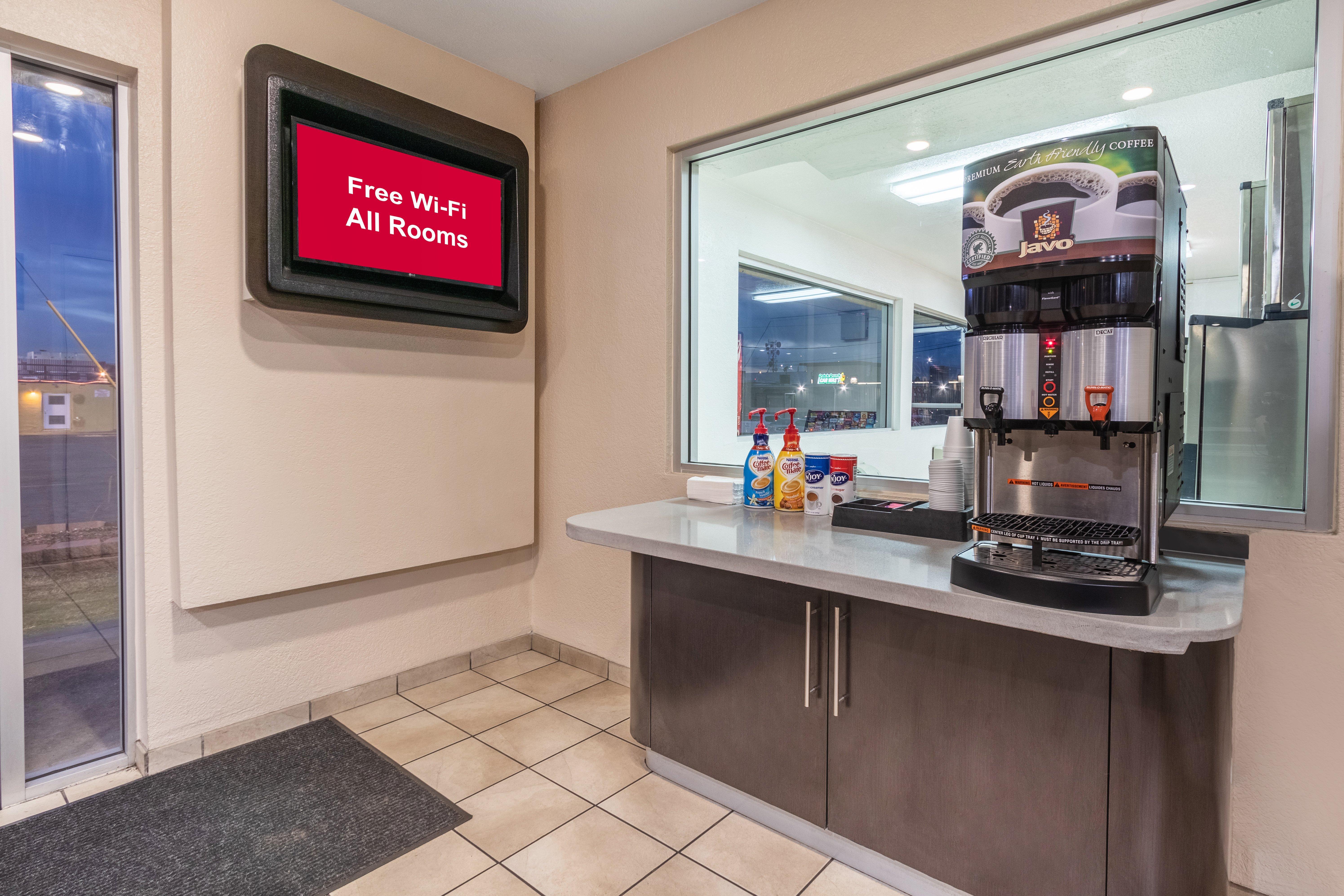 Red Roof Inn Phoenix- Midtown Экстерьер фото